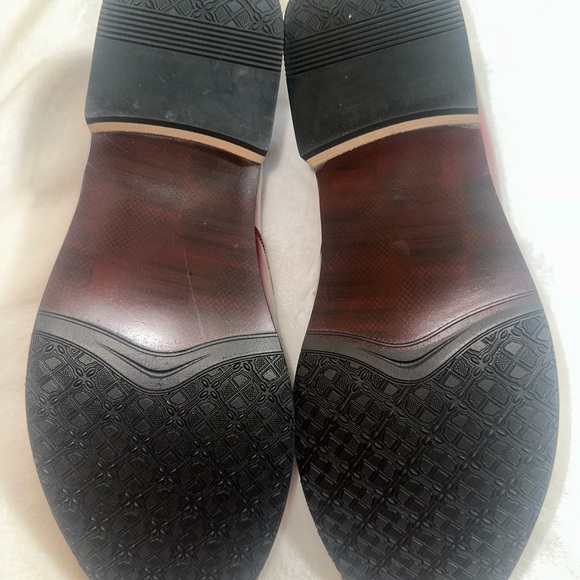 Men’s NWOT Elegant Burgundy Leather Loafers - Picture 4 of 4